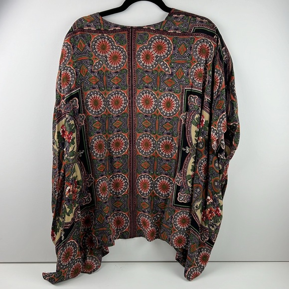 Angie Women's Red Purple Kimono Throw - Picture 2 of 7